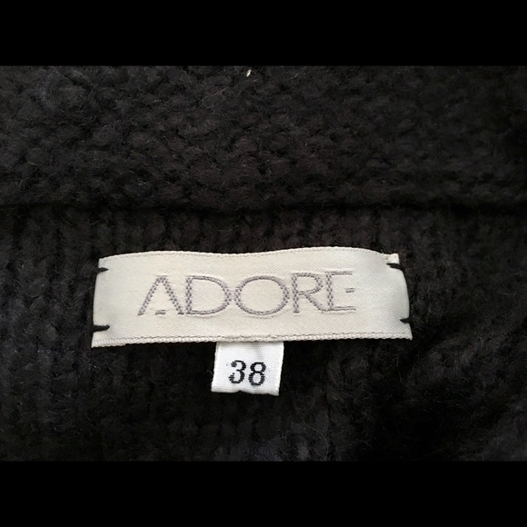 A two piece evening dress - Picture 7 of 8